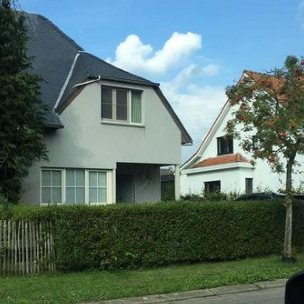 Huizenruil: 2 onder 1 kap in Wijnegem